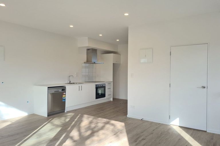 Photo of property in 6/122 Pooks Road, Ranui, Auckland, 0612