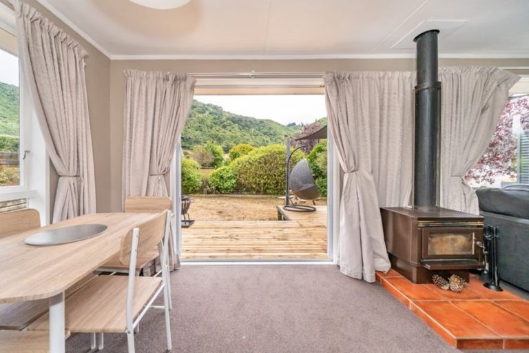 Photo of property in 168 California Drive, Totara Park, Upper Hutt, 5018