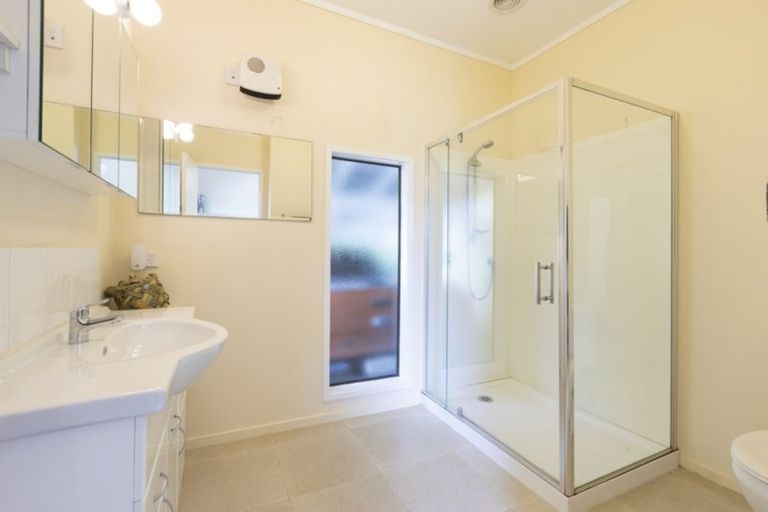 Photo of property in 236 Kaipara Flats Road, Dome Forest, Warkworth, 0981