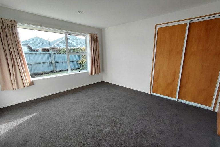Photo of property in 2/19 Euston Street, Riccarton, Christchurch, 8041