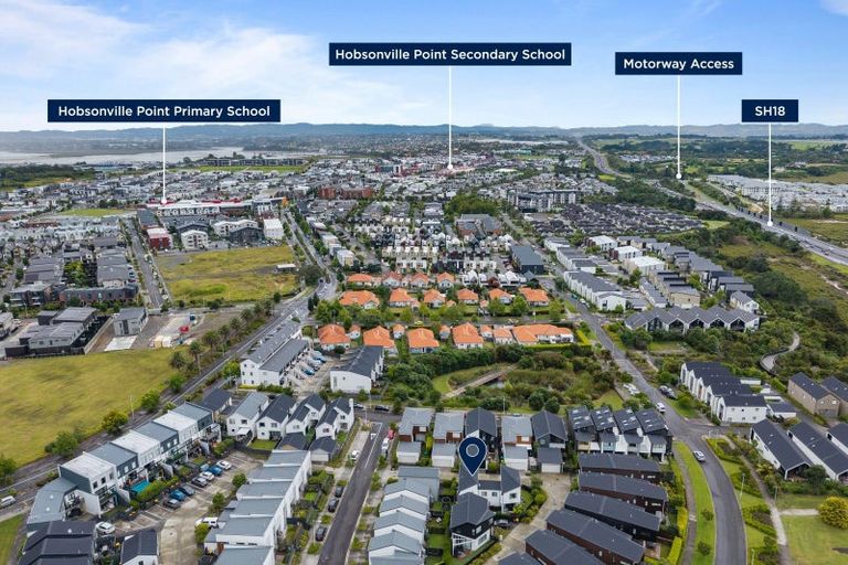 Photo of property in 22 Frank Gill Road, Hobsonville, Auckland, 0616