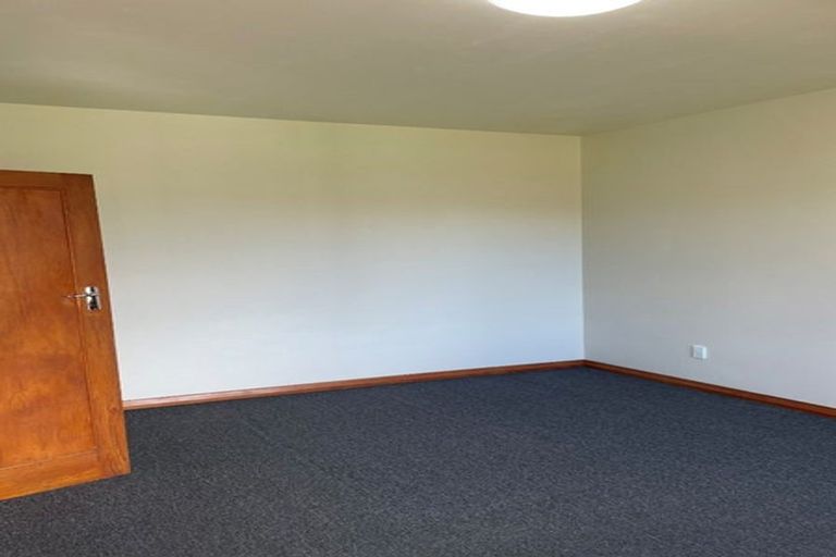 Photo of property in 1/91 Yaldhurst Road, Sockburn, Christchurch, 8042