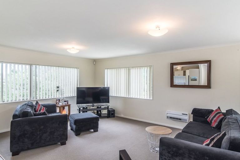 Photo of property in 9a Francis Road, Paraparaumu Beach, Paraparaumu, 5032