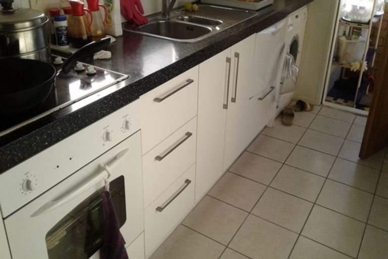 Photo of property in 4/33 Rodney Street, Howick, Auckland, 2014