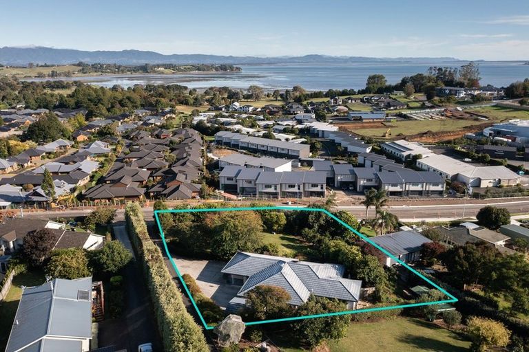 Photo of property in 191a Omokoroa Road, Omokoroa, 3114