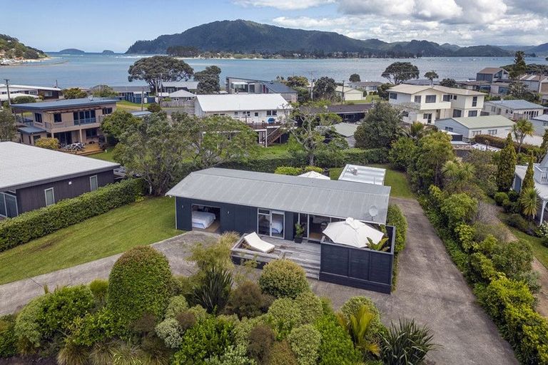 Photo of property in 55 Hornsea Road, Tairua, 3508