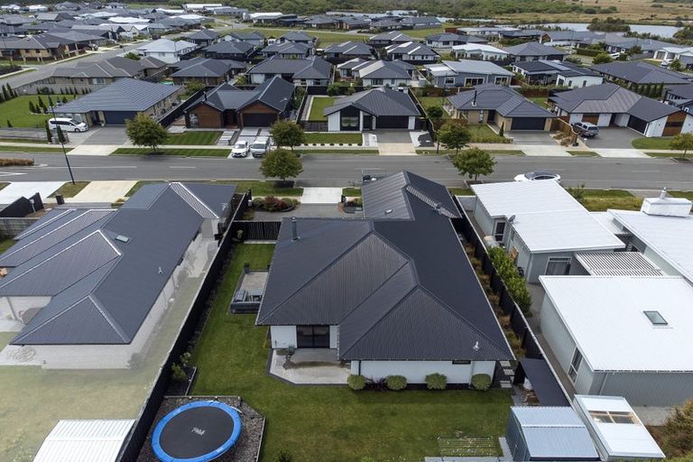 Photo of property in 72 Tiritiri Moana Drive, Pegasus, 7612