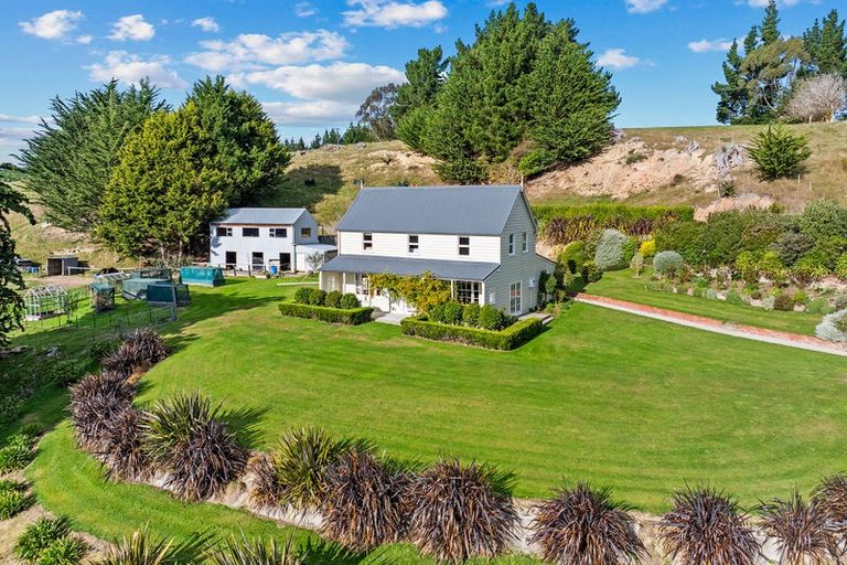 Photo of property in 477 Finlayson Road, Taieri Beach, Taieri Mouth, 9091