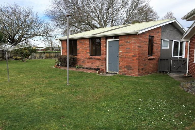 Photo of property in 24 Vardon Road, St Andrews, Hamilton, 3200