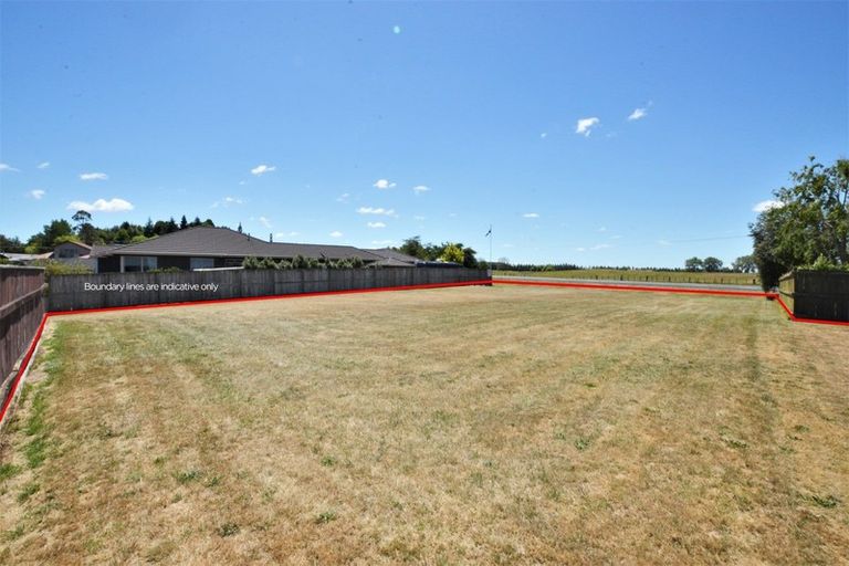 Photo of property in 9 Carpentras Way, Nukuhau, Taupo, 3330