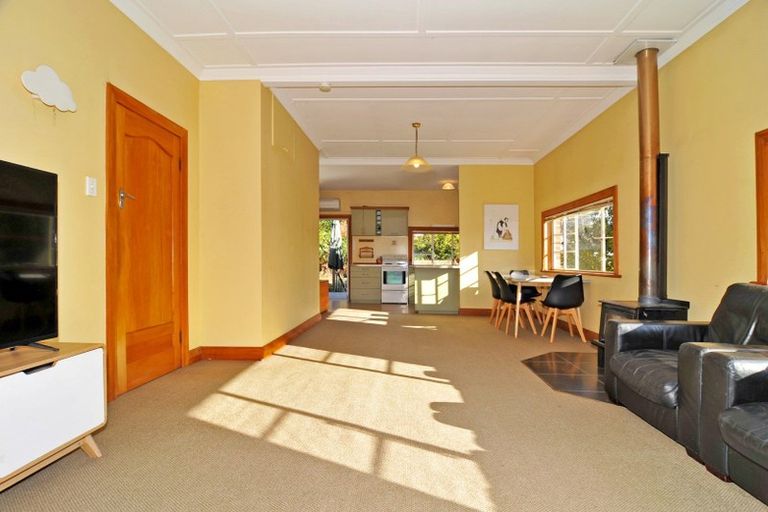 Photo of property in 36 Middleton Road, Kew, Dunedin, 9012