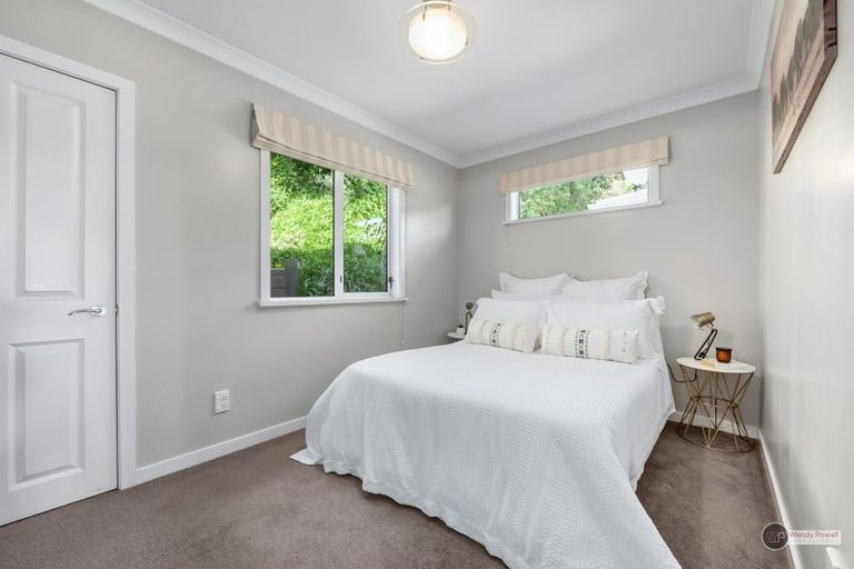 Photo of property in 225 Muritai Road, Eastbourne, Lower Hutt, 5013