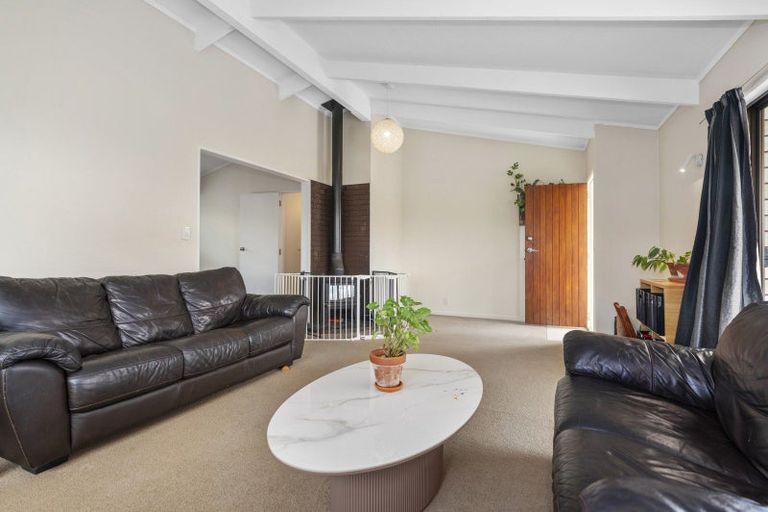 Photo of property in 7 Endeavour Avenue, Welcome Bay, Tauranga, 3112