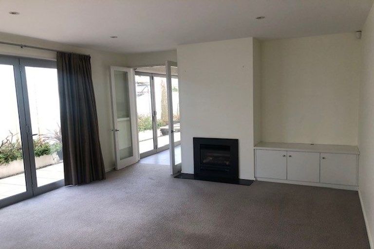Photo of property in 73b Derby Street, St Albans, Christchurch, 8014