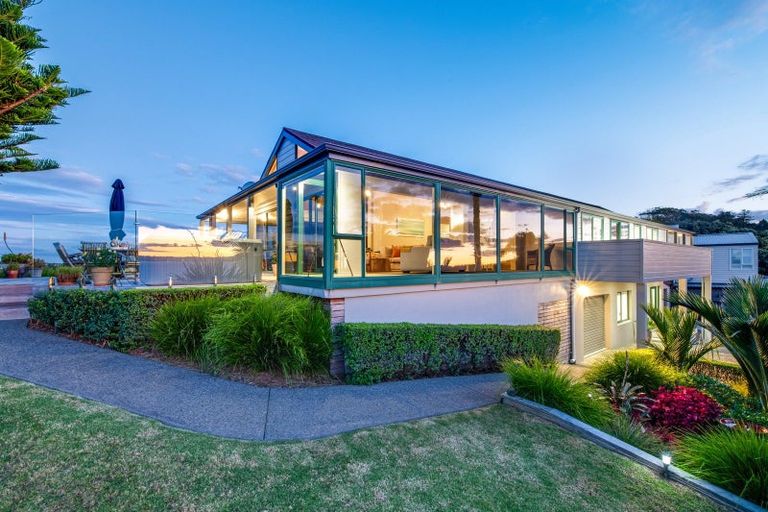 Photo of property in 21 Siesta Terrace, Gulf Harbour, Whangaparaoa, 0930