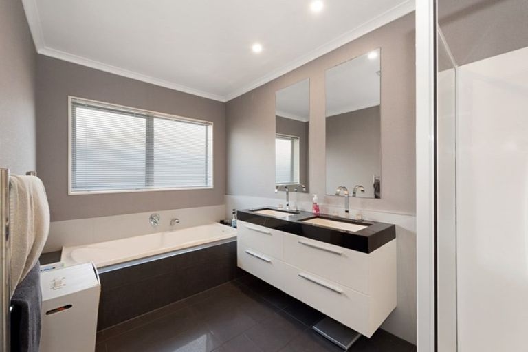 Photo of property in 28 Rhys Avenue, Huntington, Hamilton, 3210