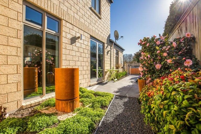 Photo of property in 1 Richard Seddon Drive, Northwood, Christchurch, 8051