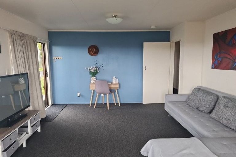 Photo of property in 8 Bobstay Lane, Whitby, Porirua, 5024