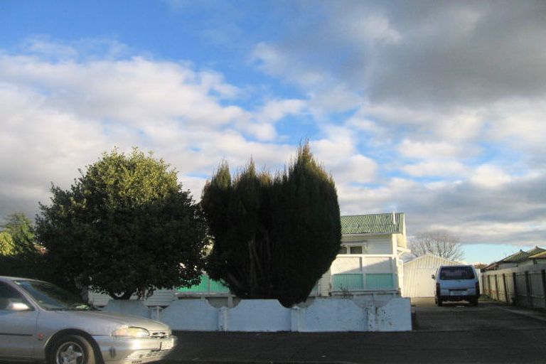 Photo of property in 1109 Saint Aubyn Street East, Parkvale, Hastings, 4122