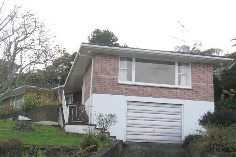 Photo of property in 29 Tilbury Street, Fairfield, Lower Hutt, 5011