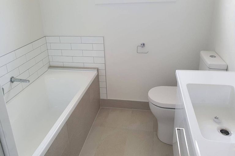 Photo of property in 24 Urumaraki Avenue, Helensville, 0800