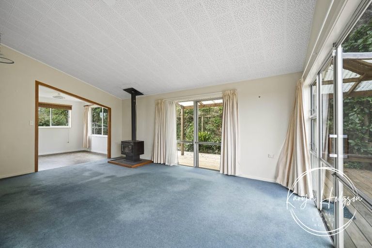 Photo of property in 26 Whaka Street, Maungaturoto, 0520