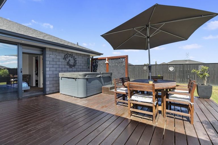 Photo of property in 10 Awanui Avenue, Te Kauwhata, 3710