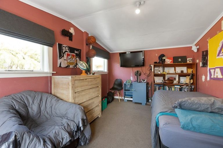 Photo of property in 175 Dudley Road Upper, Inglewood, 4386