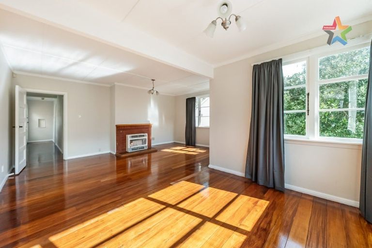 Photo of property in 66 Wilkie Crescent, Naenae, Lower Hutt, 5011