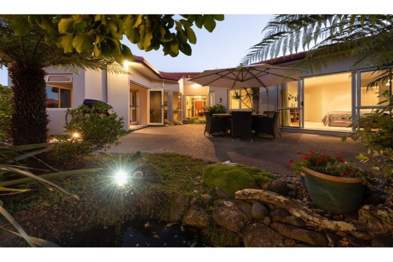 Photo of property in 18 Bermuda Drive, Papamoa Beach, Papamoa, 3118