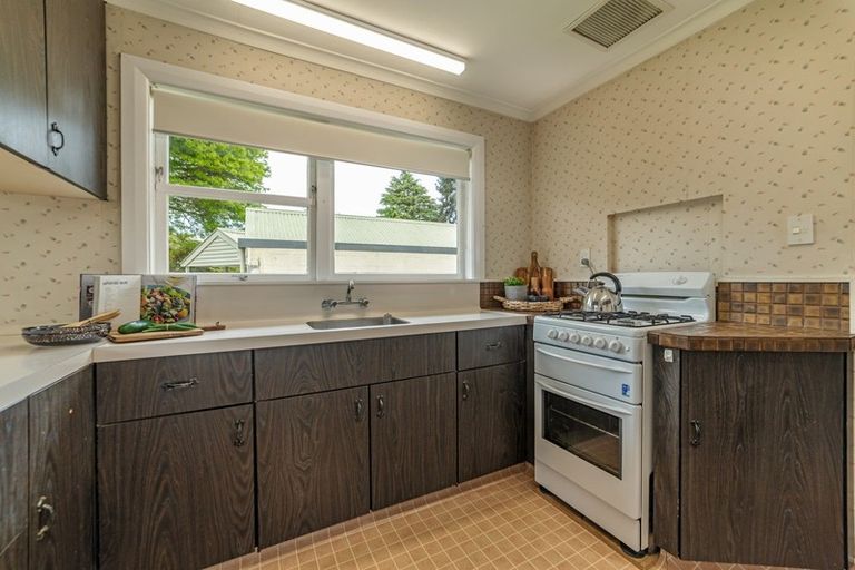 Photo of property in 484 College Street, Hokowhitu, Palmerston North, 4410