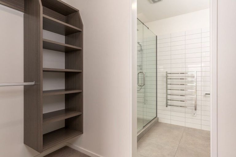 Photo of property in 43 Jacksons Road, Lyttelton, 8082