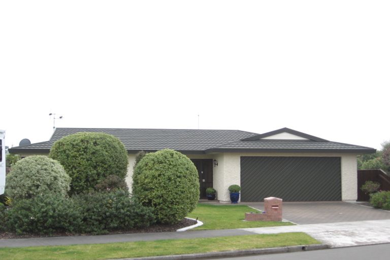 Photo of property in 18 Bishops Close, Greenmeadows, Napier, 4112