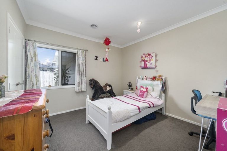 Photo of property in 13 Portland Drive, Mangorei, New Plymouth, 4312