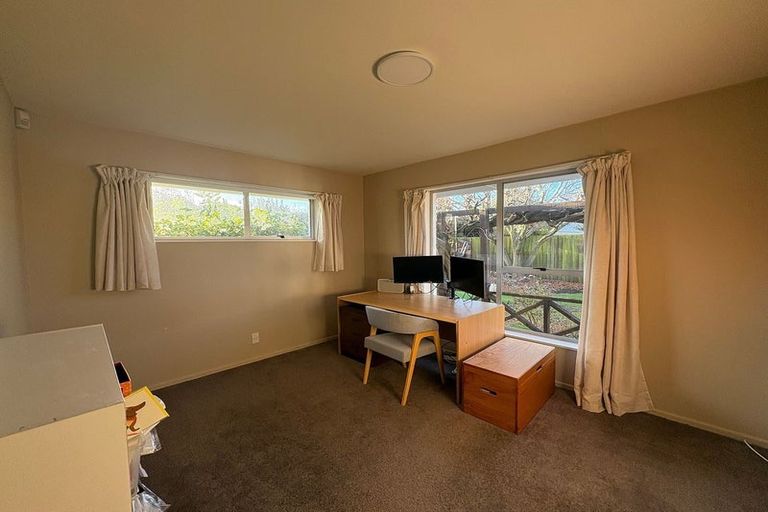 Photo of property in 17 Marley View Street, Somerfield, Christchurch, 8024