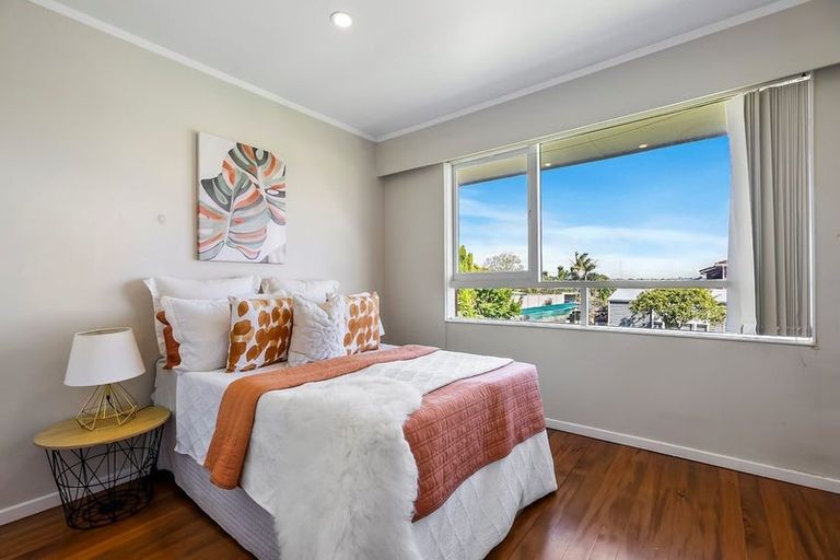 Photo of property in 342 Te Atatu Road, Te Atatu South, Auckland, 0610