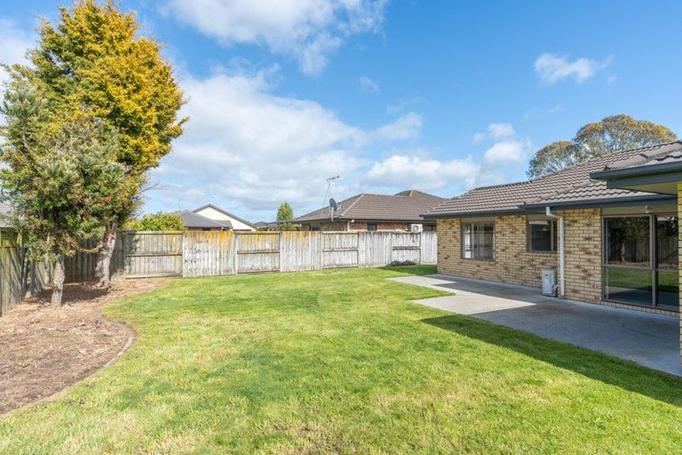 Photo of property in 12 Wakefield Place, Rototuna North, Hamilton, 3210
