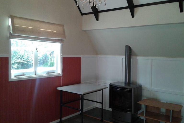 Photo of property in 31 Colmar Road, Mellons Bay, Auckland, 2014