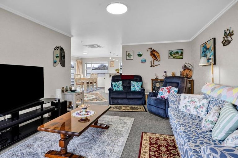 Photo of property in 11 Grey Street, Hawera, 4610