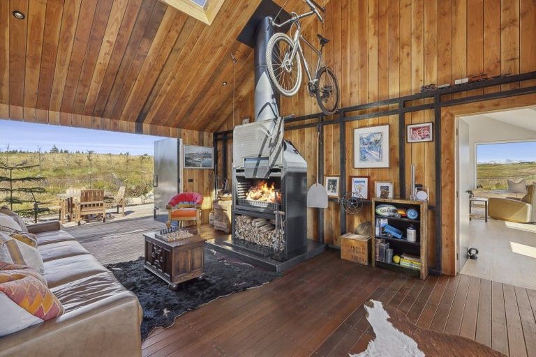 Photo of property in 20 Andrew Don Drive, Lake Tekapo, 7999