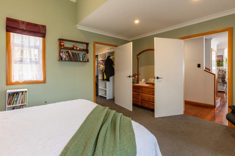 Photo of property in 77 Mclean Street, Woodville, 4920