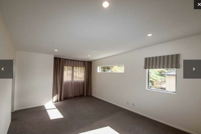 Photo of property in 30 Erlestoke Crescent, Churton Park, Wellington, 6037