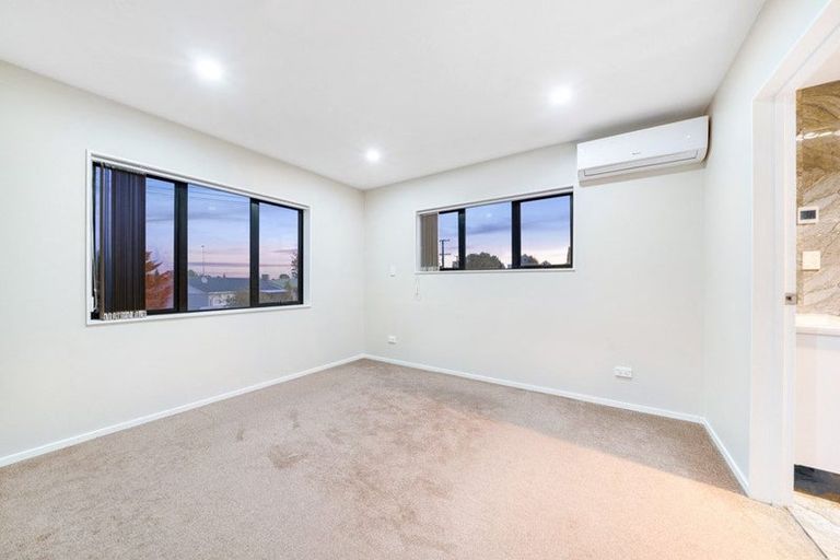 Photo of property in 43a Thompson Terrace, Manurewa, Auckland, 2102