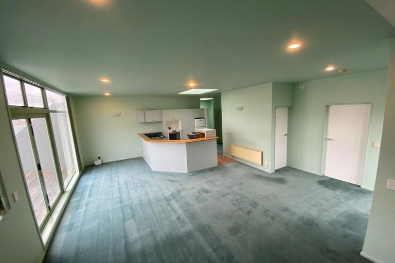 Photo of property in 21c Maida Vale Road, Roseneath, Wellington, 6011