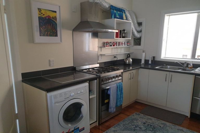 Photo of property in 69 Hutt Road, Petone, Lower Hutt, 5012