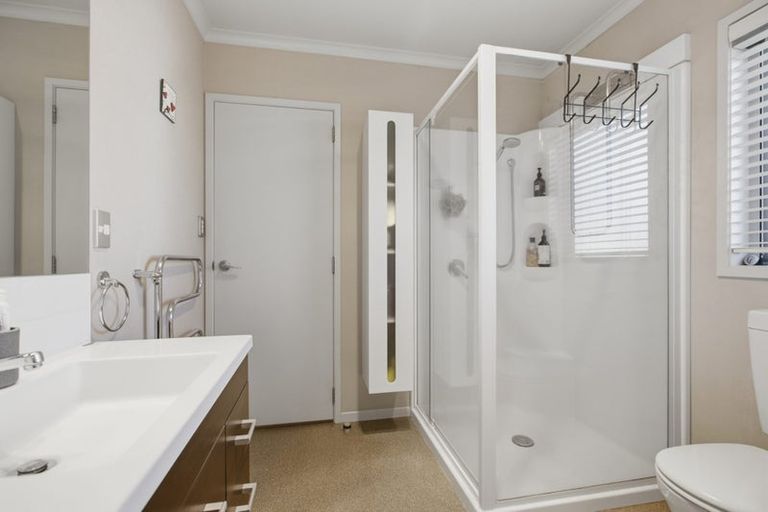 Photo of property in 5 Havenbrook Way, Pyes Pa, Tauranga, 3112