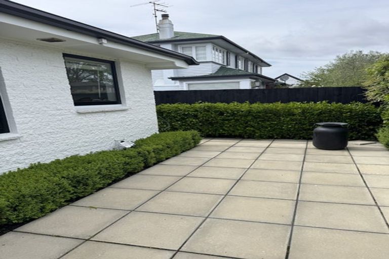 Photo of property in 2/68 Browns Road, St Albans, Christchurch, 8014