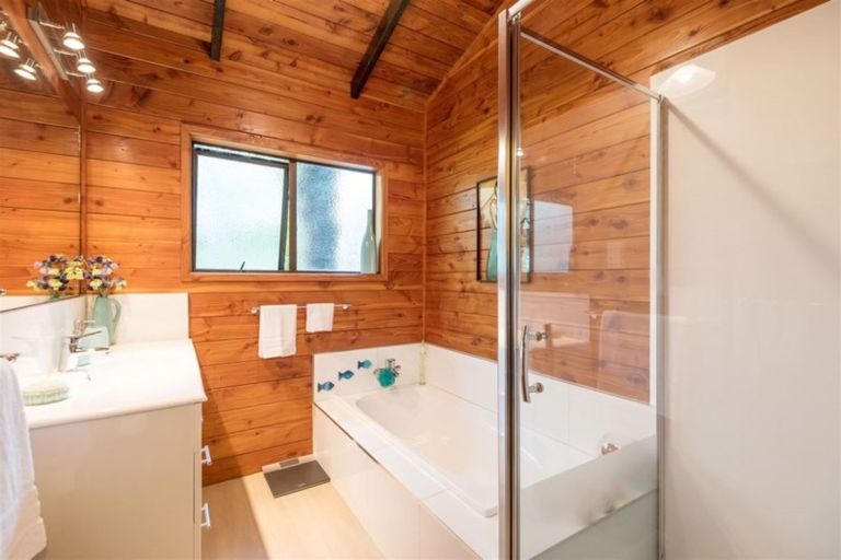 Photo of property in 66 Albany Highway, Greenhithe, Auckland, 0632