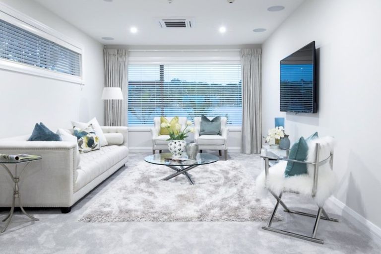 Photo of property in 3/89 Fisher Parade, Sunnyhills, Auckland, 2010