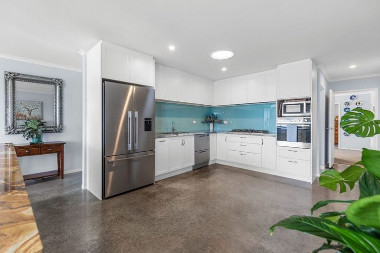 Photo of property in 21 Robley Road, Pyes Pa, Tauranga, 3112